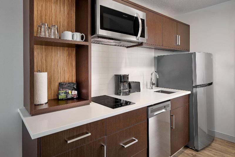 Студия Стандарт Кровать Куин, Towneplace Suites By Marriott Edmonton Sherwood Park