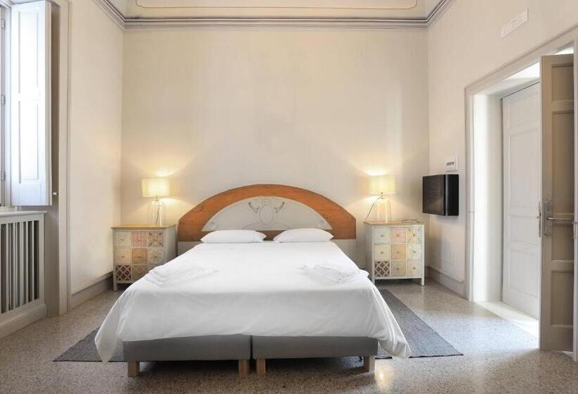 标准间, Palazzo Circolone