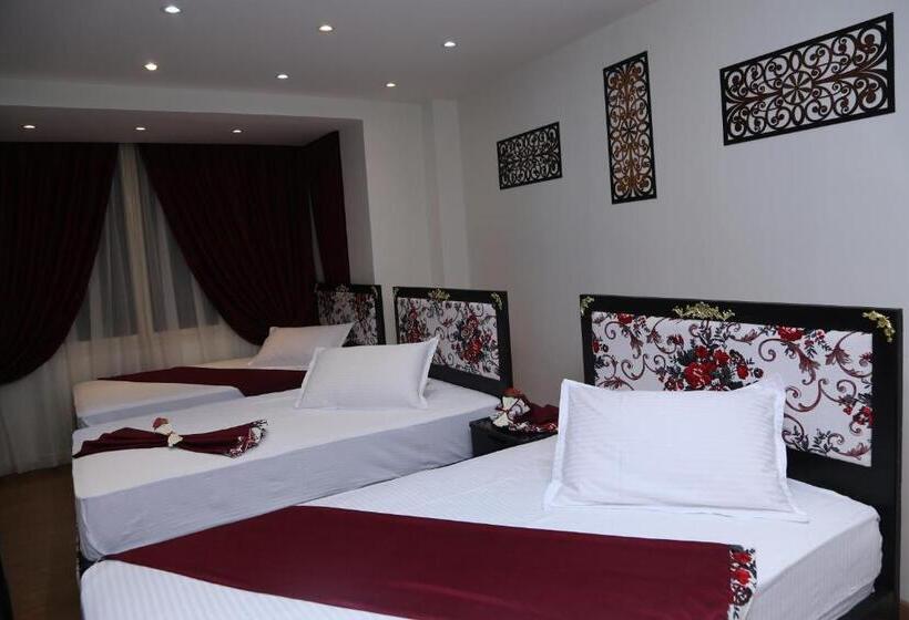 اتاق راحتی سه تخته, Ambiance Cairo