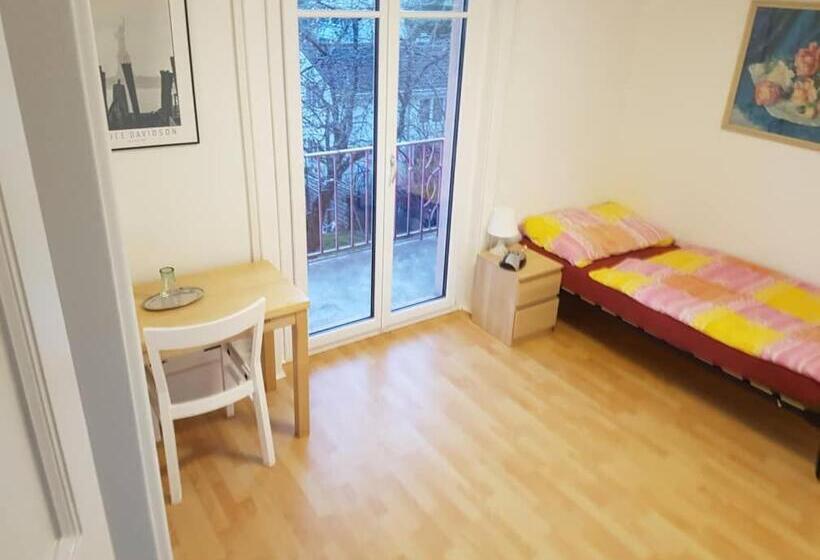 Номер Стандарт Индивидуальный с Балконом, Chambres Meublées Prilly   Lausanne