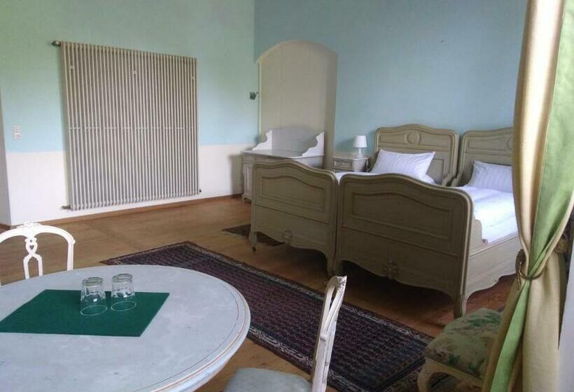 Номер Economy, Ferienzimmer Im Schloss Burgpreppach