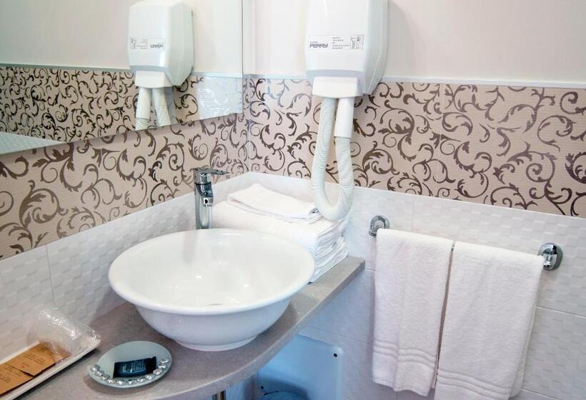 Номер Стандарт с Балконом, B&b San Trifone