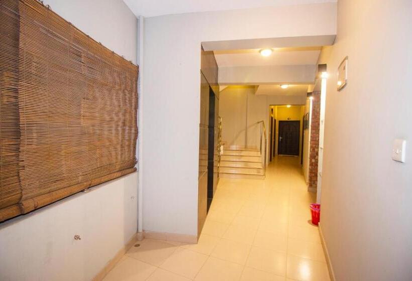 سوییت لوکس, Iqbal Manjil Serviced Apartment