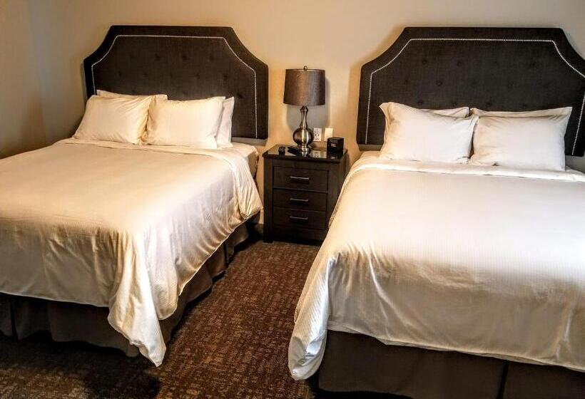 Люкс Повышенной Комфортности, Resort At Eagle Point Golf Club Lodging