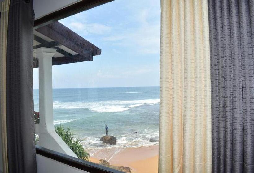 Номер Deluxe Вид на Море с Балконом, Ashen's Beach House