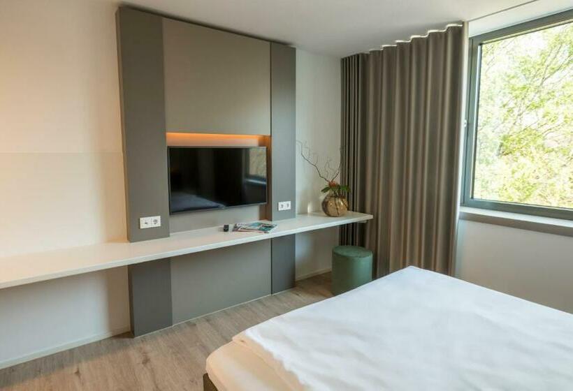 غرفة قياسية, Motel B