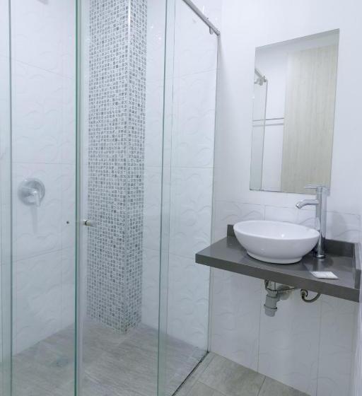Chambre Triple Standard, Rosales Gold