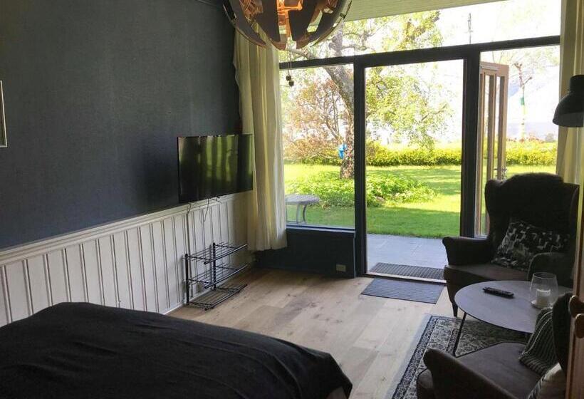Номер Deluxe Вид на Море, Ingrids Apartments