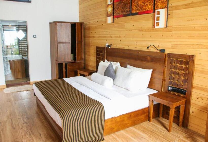 سوییت سوپریور, Aloft Grand Hotel Ella