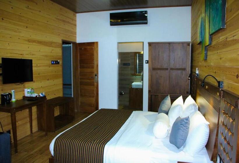 سوییت سوپریور, Aloft Grand Hotel Ella