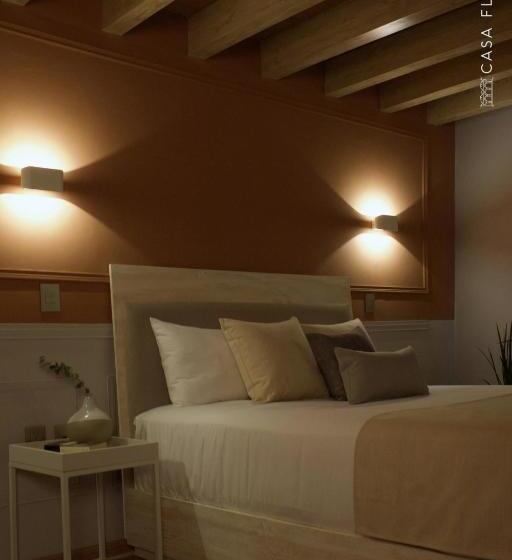 سوییت لوکس, Casa Florencia Hotel Boutique