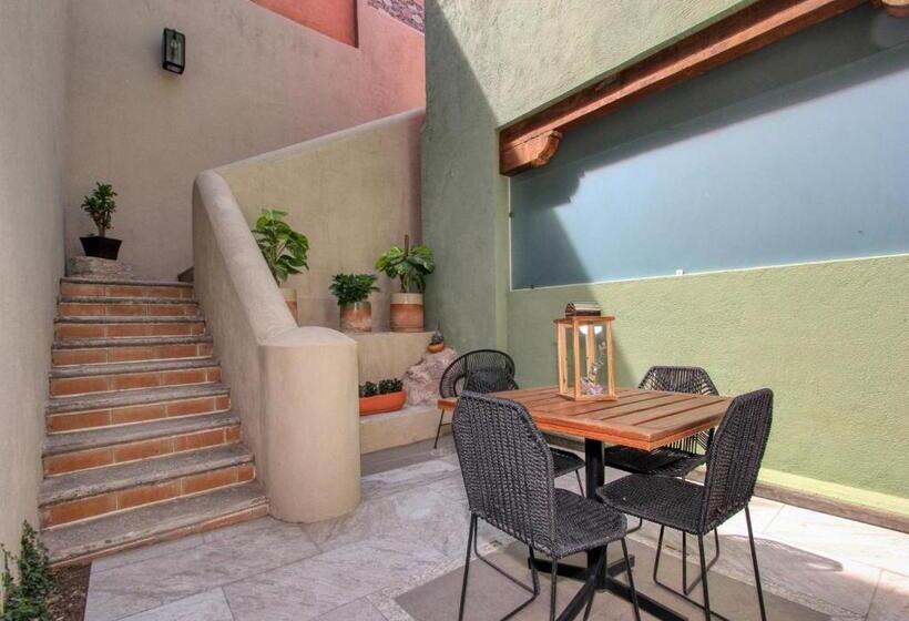 سوئیت پرزیدنت, Casa Florencia Hotel Boutique