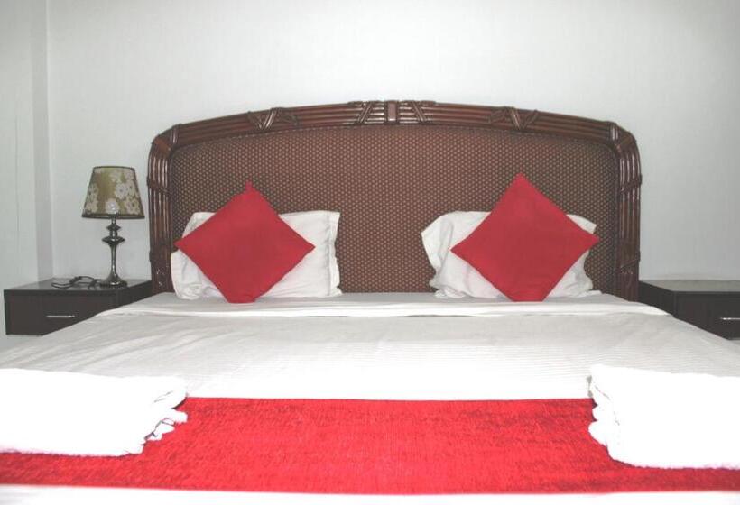 豪华家庭房间, P P Motel