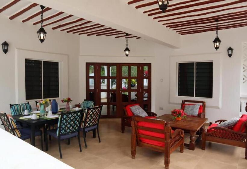 آپارتمان 3 خوابه, Tahira Villa