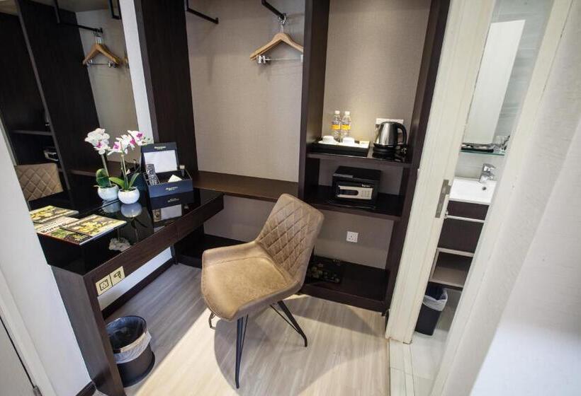 Номер Superior Кровать Кинг, Amamas Boutique Hotel Kuching