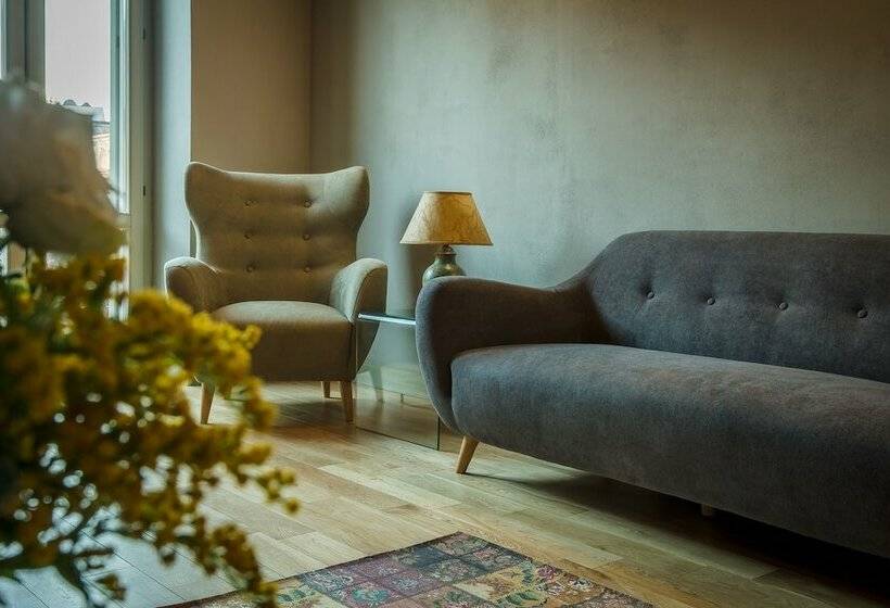 سوئیت دلوکس 2 خوابه, De Gregorio Suites