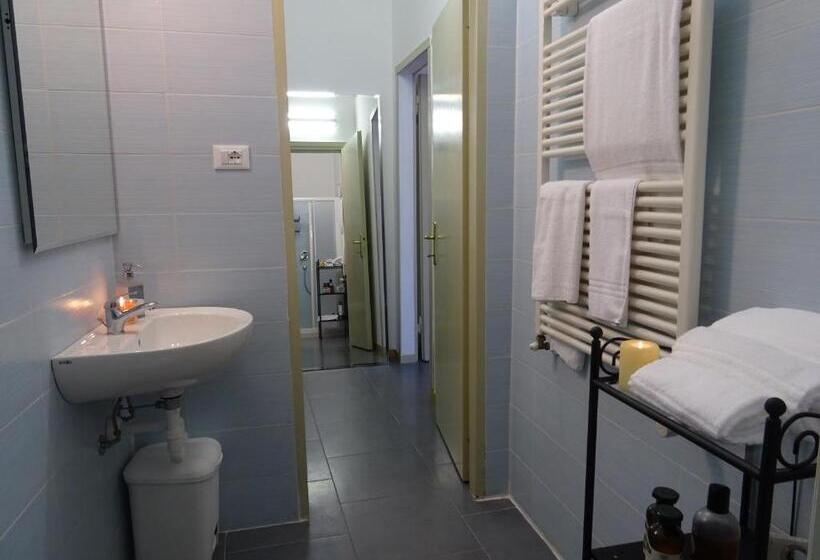 Люкс Повышенной Комфортности, Charme Rooms Villa Moroni