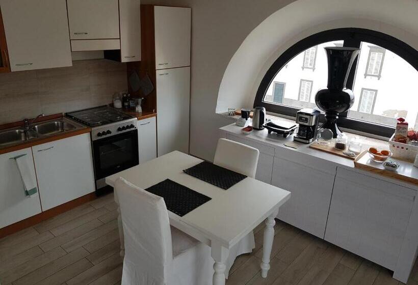Апартаменты Пентхаус 1 Спальня, Charme Rooms Villa Moroni