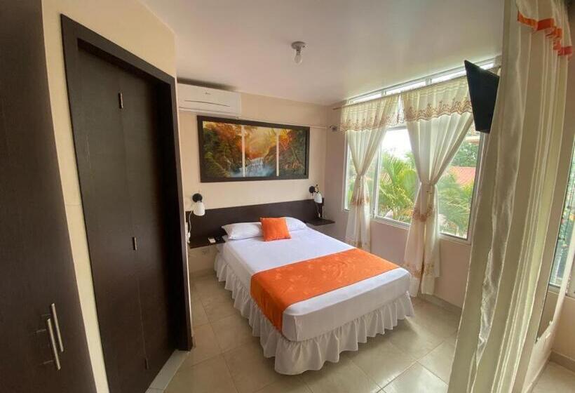 Номер Стандарт, Hosteria B Y B