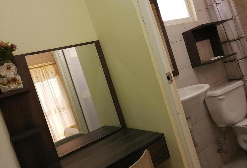 Номер Стандарт, Hosteria B Y B