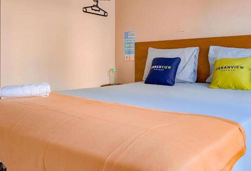 Номер Superior, Urbanview Hotel Ava Banjarmasin By Reddoorz