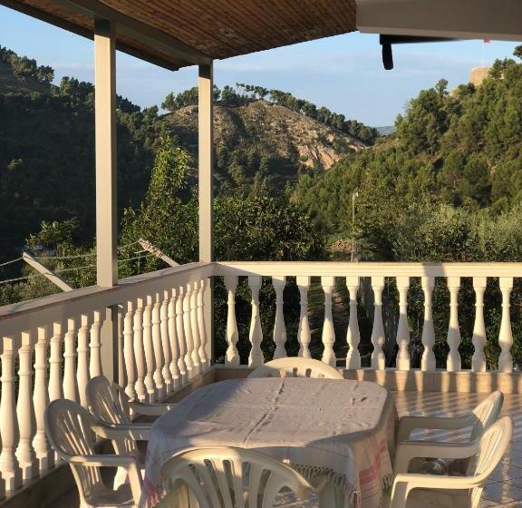 베이직 3인 룸, Guest House Xhuljon