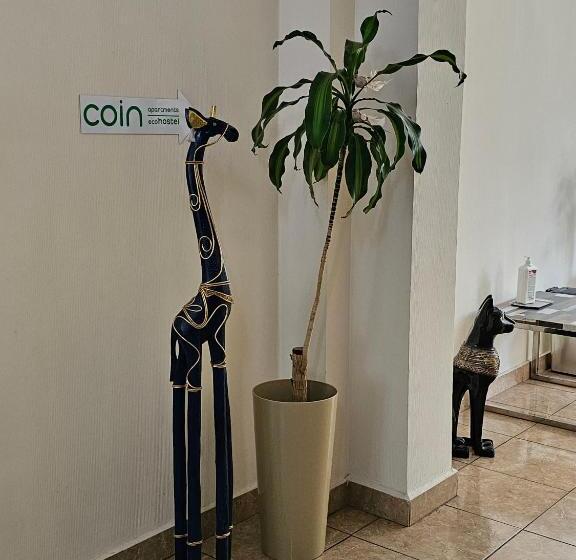 تختخواب در اتاق مشترک, Coin Apartments & Poshtel