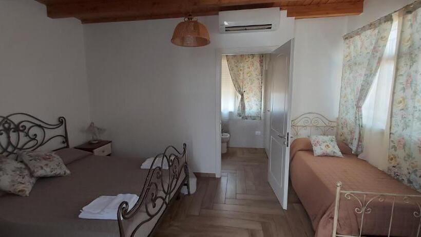 Номер Стандарт Трехместный, B&b Augello