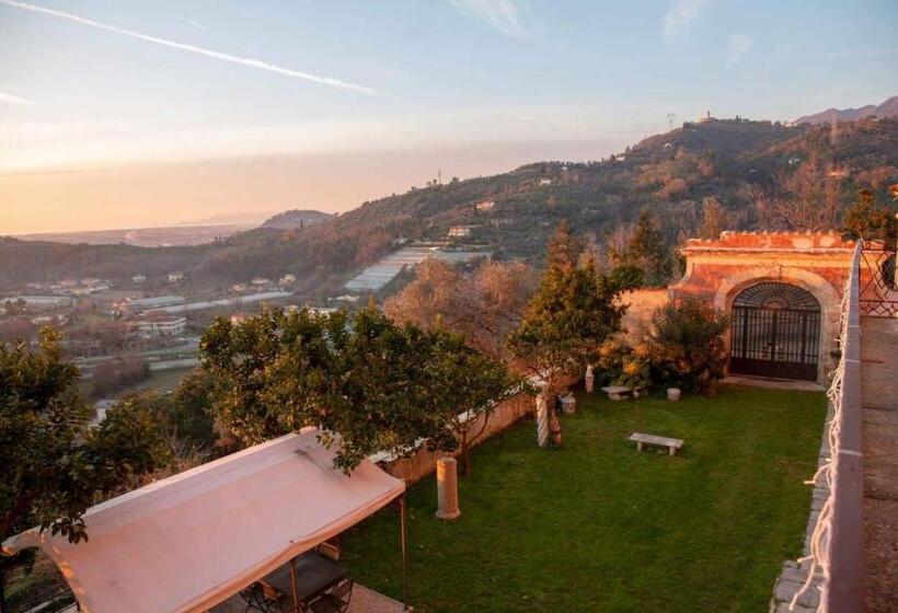 اتاق لوکس با تخت بزرگ, Agriturismo Villa Cavallini