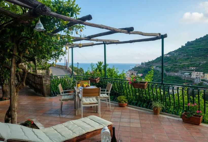 디럭스 룸 바다 전망, Villa Carlotta Minori