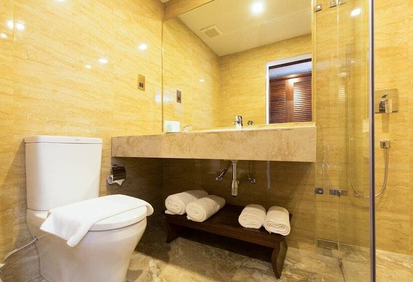 디럭스 룸, Trillium Boutique City