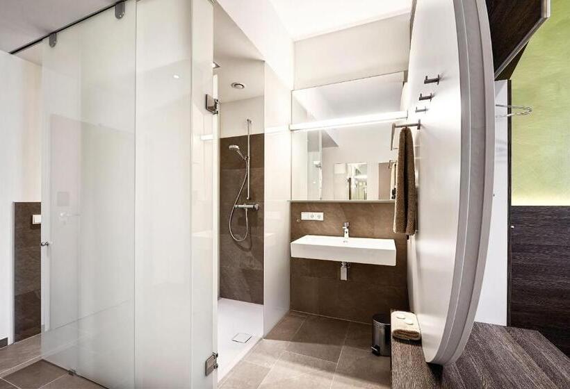 غرفة قياسية فردية, Eee Hotel Traun