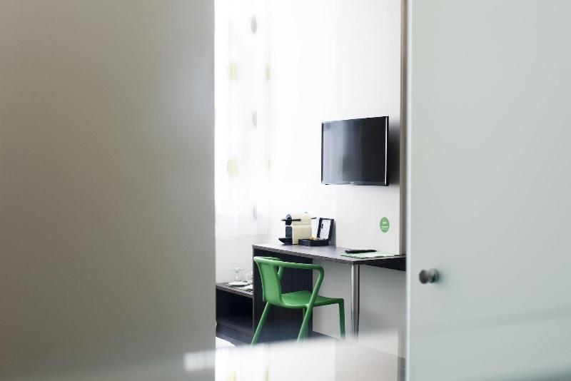 اتاق استاندارد یک نفره, Eee Hotel Traun