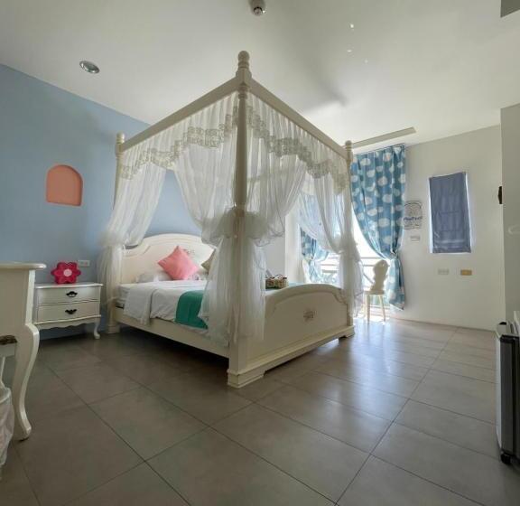 اتاق استاندارد با بالکن و چشم‌انداز دریا, Daydream B&b 白日夢海景旅店