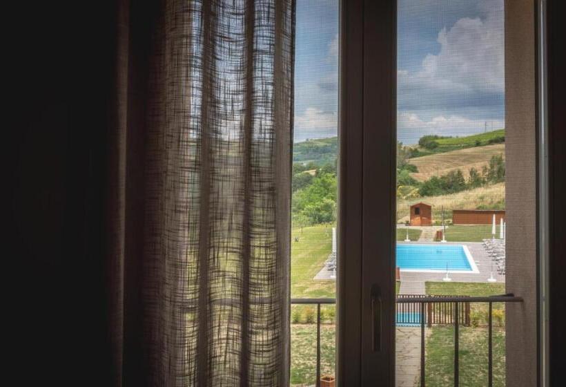 プールビュースイート, Agriturismo Ceriano