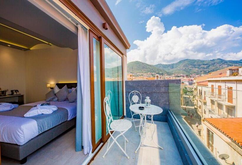 Номер Deluxe Вид на Море с Балконом, Ossuna Bay Hotel Boutique
