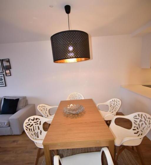 침실 3개 아파트, Xenon Urban Apartments
