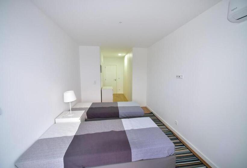 침실 3개 아파트, Xenon Urban Apartments