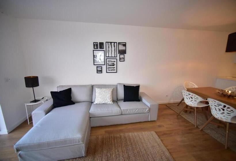 침실 3개 아파트, Xenon Urban Apartments