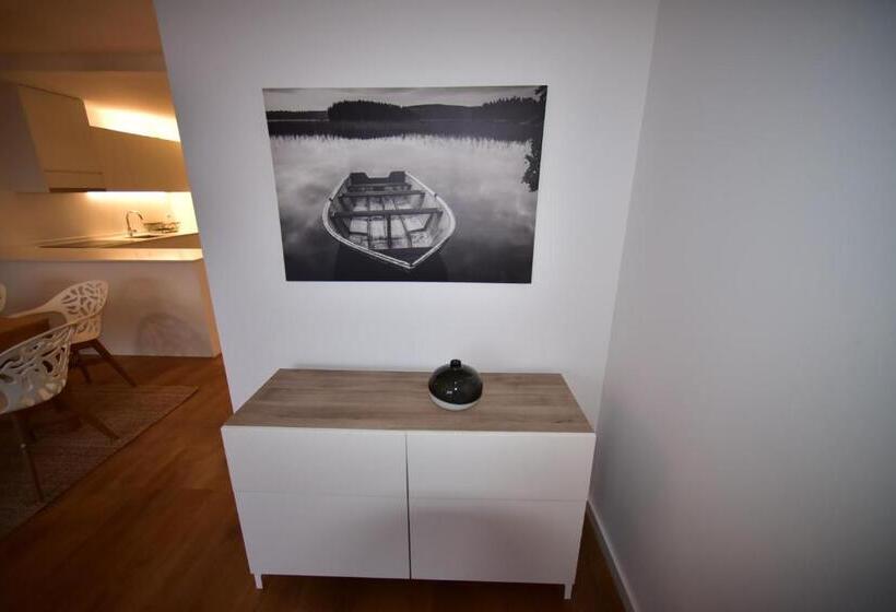 침실 3개 아파트, Xenon Urban Apartments