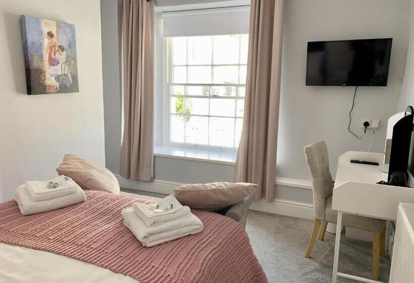 Номер Стандарт, Seaclyffe Hotel Ltd