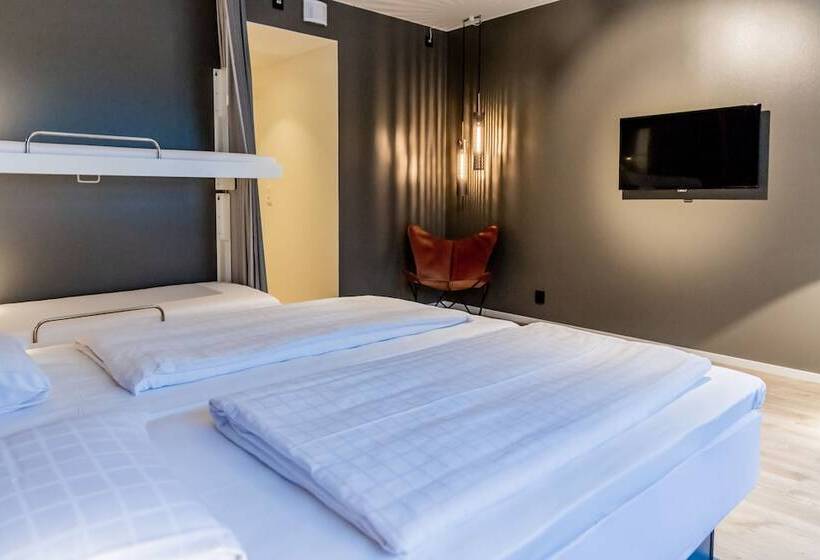 Семейный Номер, Stockholm North By First Hotels