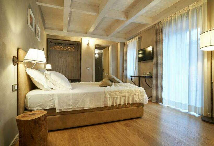 Трехместный Номер Deluxe, Relais Villa Miraglia