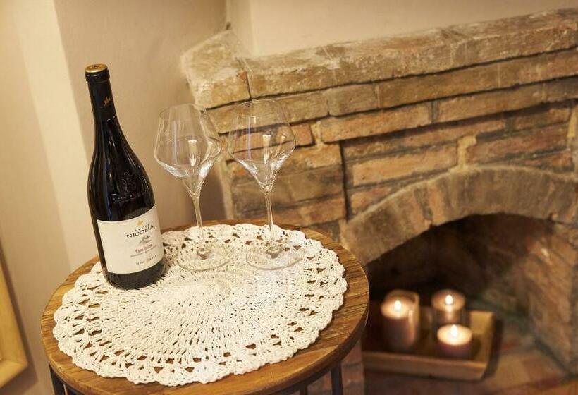 Трехместный Номер Deluxe, Relais Villa Miraglia