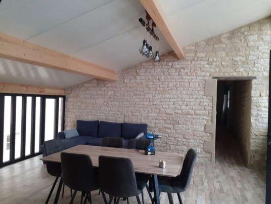 Дом 2 Спальни, Gîte Et Chambres D Hôtes Du Domaine Du Val Bruant