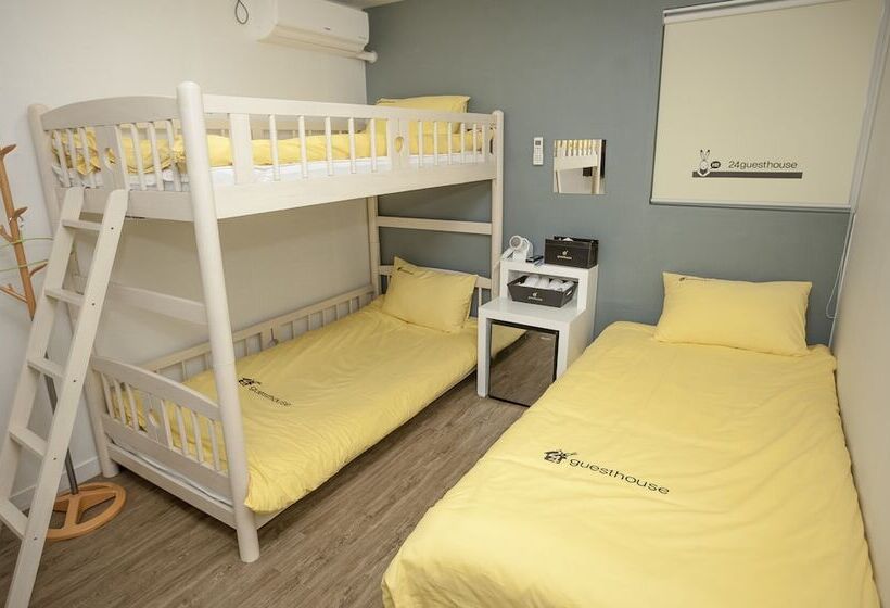 غرفة قياسية ثلاثية, 24guesthouse Jeonju