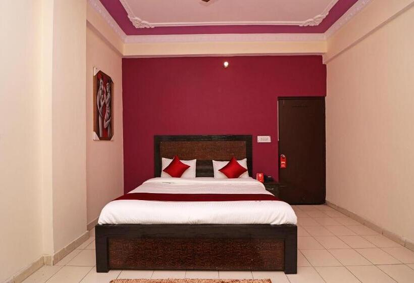 Classic Driepersoonskamer, Oyo 12123 Hote Sweet Dreams
