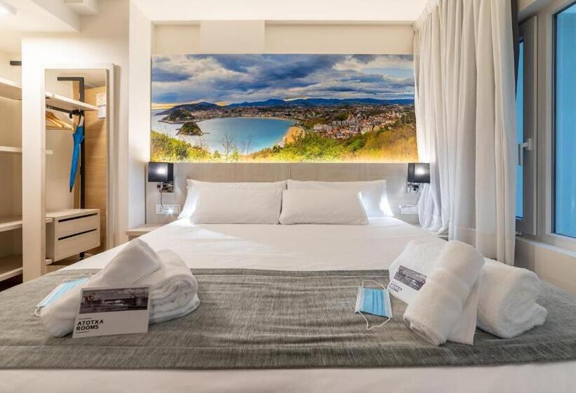 חדר קלאסי לארבעה, Atotxa Rooms