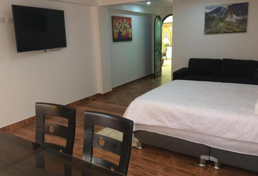 سوییت اجرایی, Quilla House 2