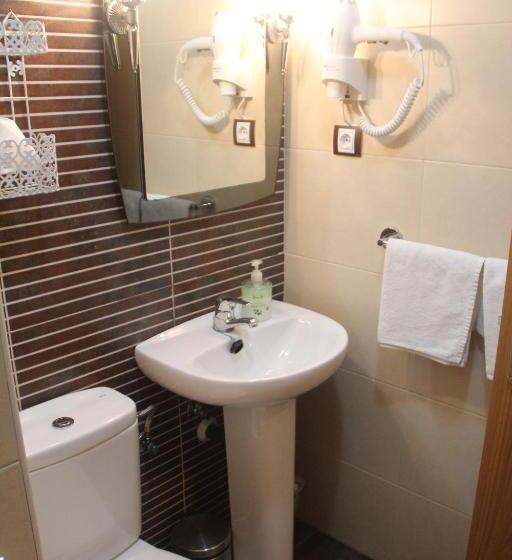 Номер Стандарт, Hostal Maury